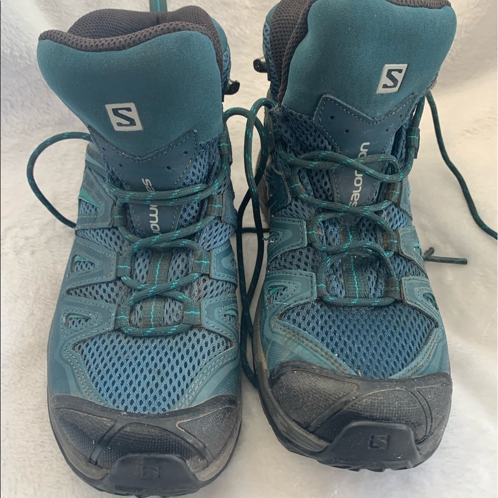 Salomon Women’s Hiking Boots